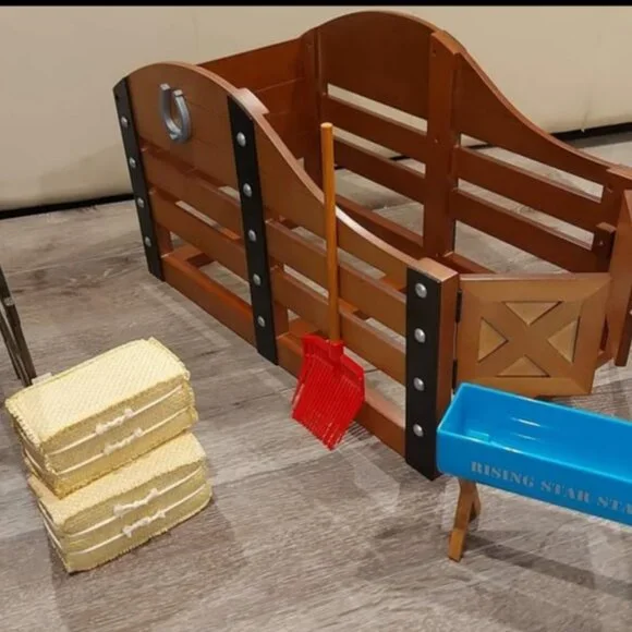 American Girl Rising Star Ranch + Penny - Picture 3 of 6